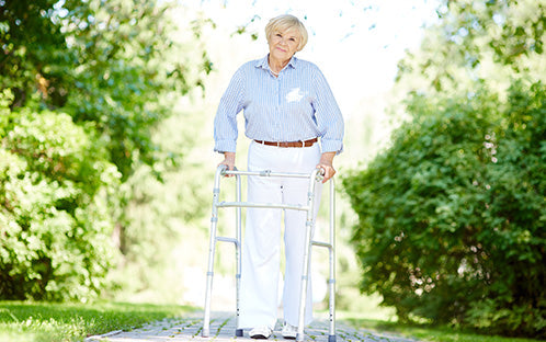 How to use a walker with wheels: a step-by-step guide